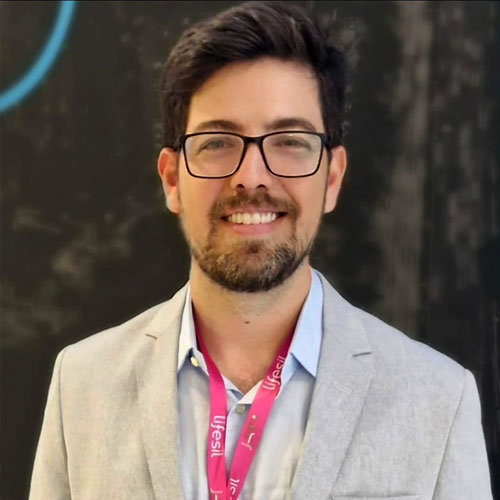 Dr. Erly Fernando Ferreira Dantas cirurgião plástico